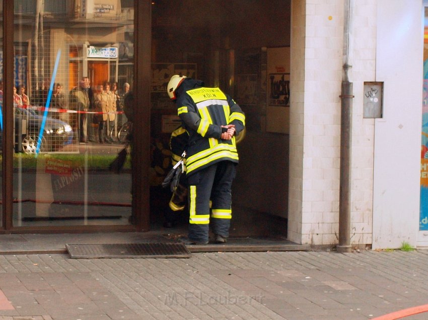 Feuer Koeln Kalk Kalker Hauptstr P021.JPG